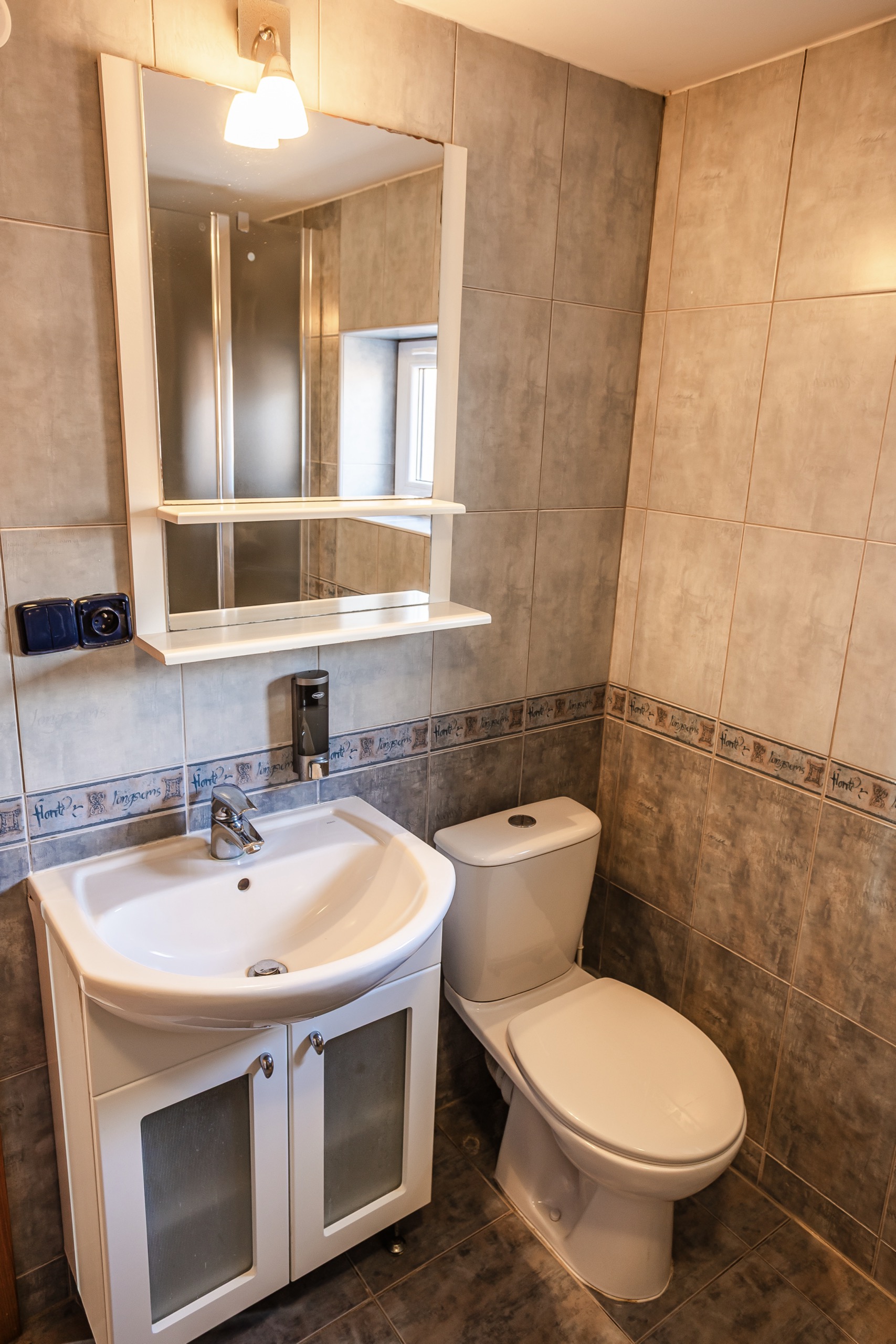 bojnice-penzion-namestie-hajasova-apartman-25_small